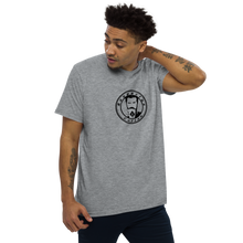 Load image into Gallery viewer, Men&#39;s fitted straight cut t-shirt Respectus  Coffee
